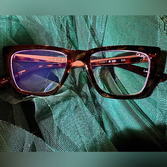 Quay Australia Accessories - Quay Australia Tortoise Shell Blue Light Glasses